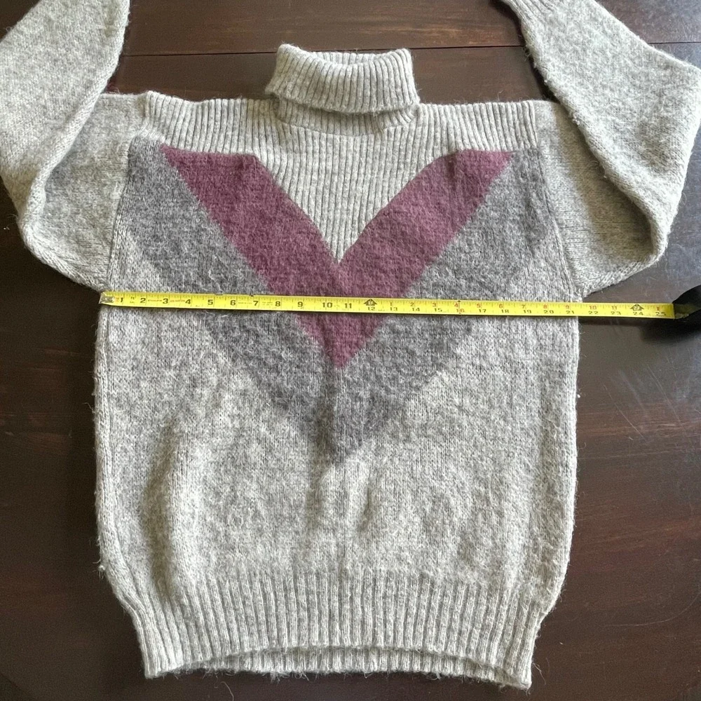 IceMart Vintage Icelandic‎ Wool Turtleneck Sweater Grey Burgundy Chevron Mens M